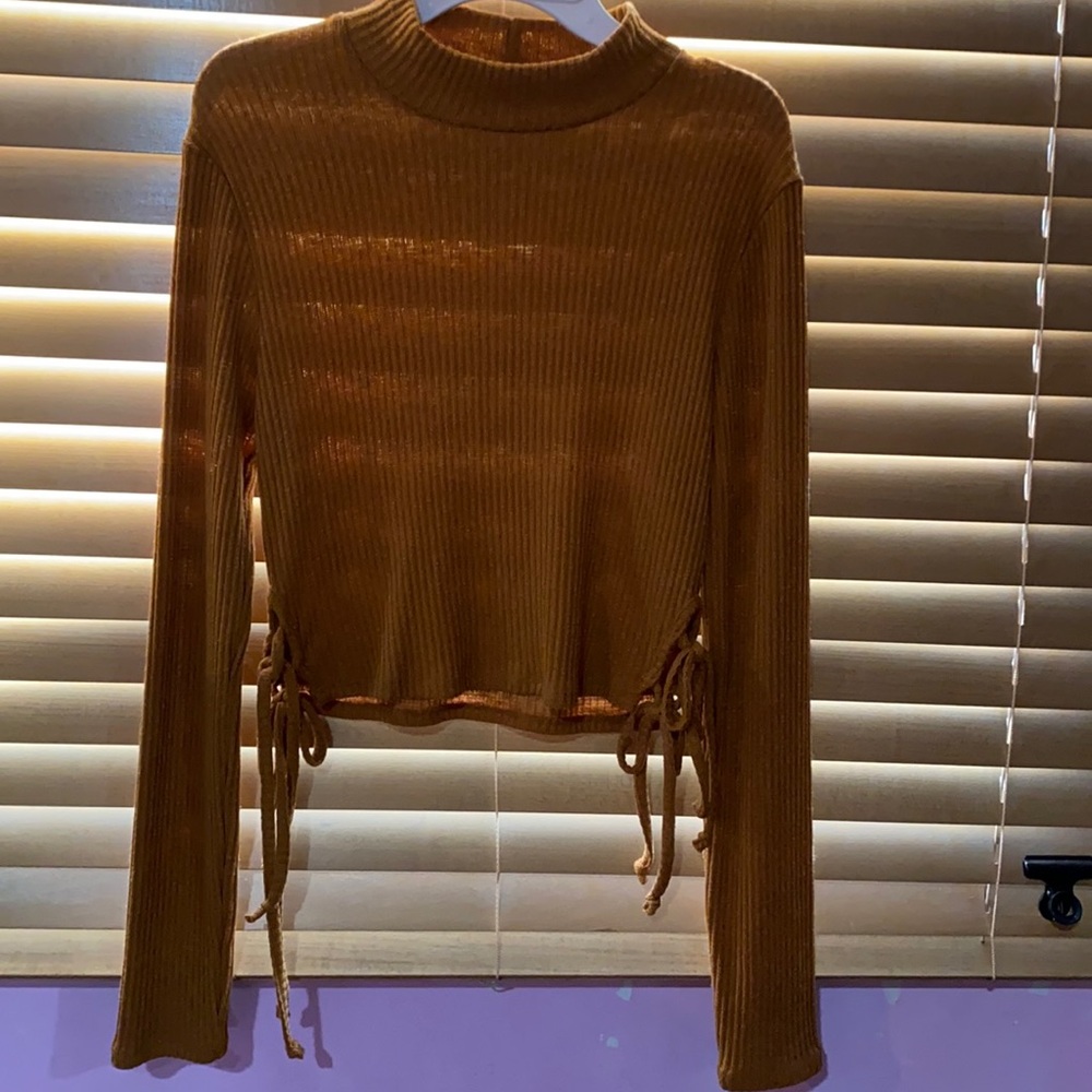 Crop top turtle neck long sleeve